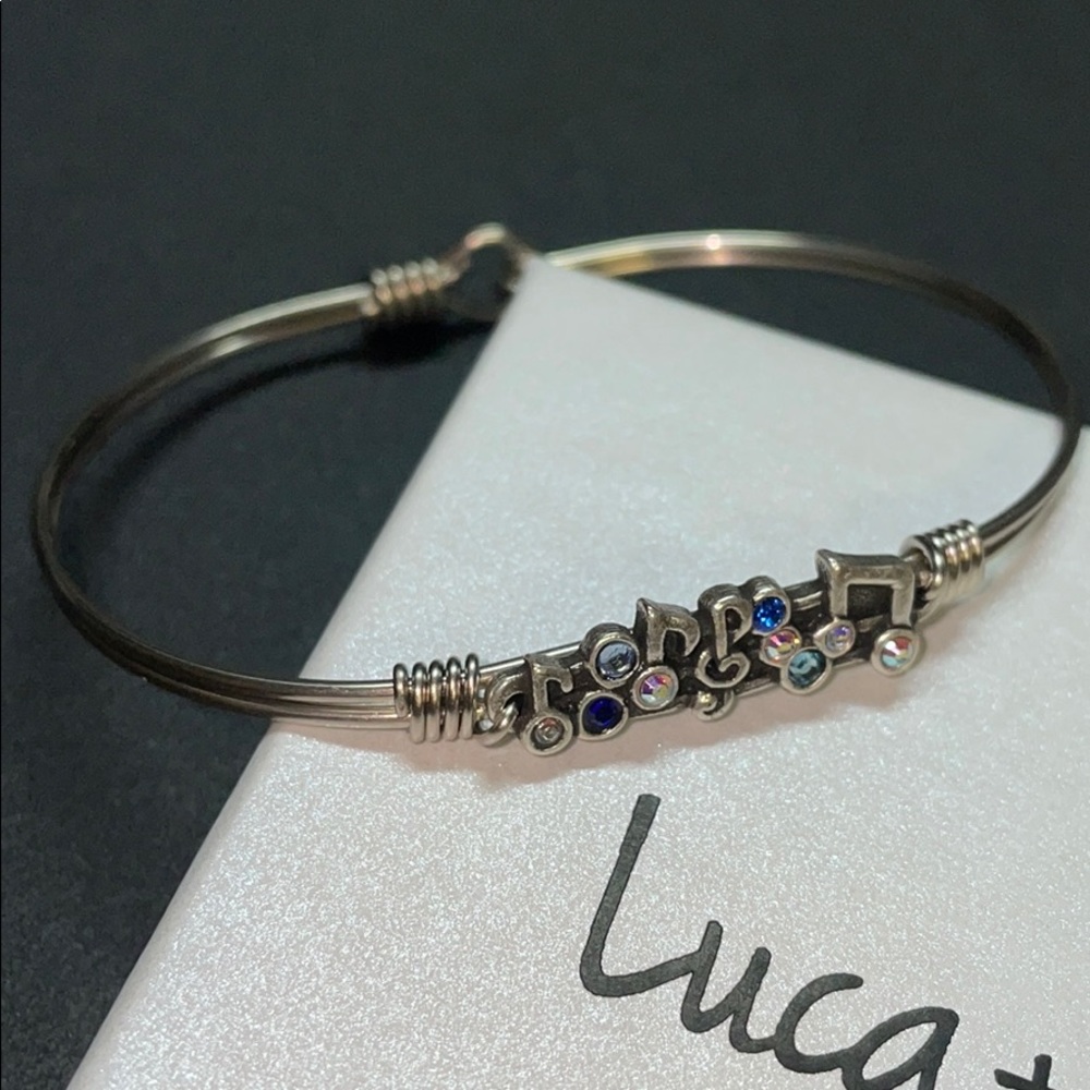 NWOT Music Note Bracelet